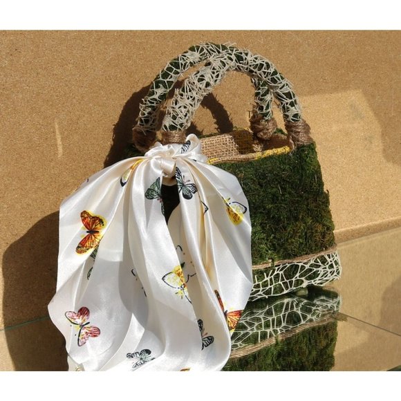 Handmade Moss Purse | Fully Lined | Functional | Spring Moss Bag | Easter Basket - Picture 5 of 15